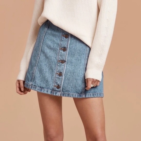 WILFRED Free | Ahrens Denim Button Down Mini Skirt - Picture 1 of 5